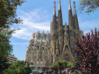 Best Of Barcelona Guide (2019) | TripUniq